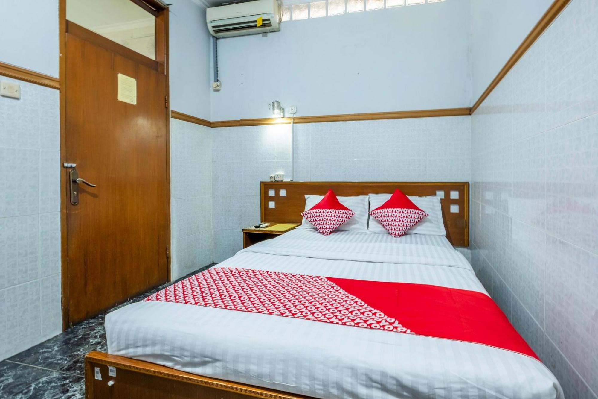 OYO 1446 Patradisa Hotel Bandung Bagian luar foto